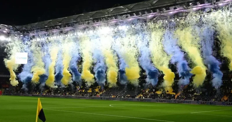 10 yıllık sözünü tutup Fenerbahçe ye transfer oluyor