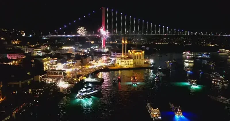İstanbul da yeni yıl coşkusu