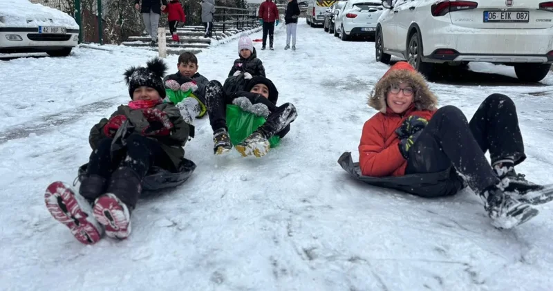 Ankara da kar 15 santimetreyi geçti