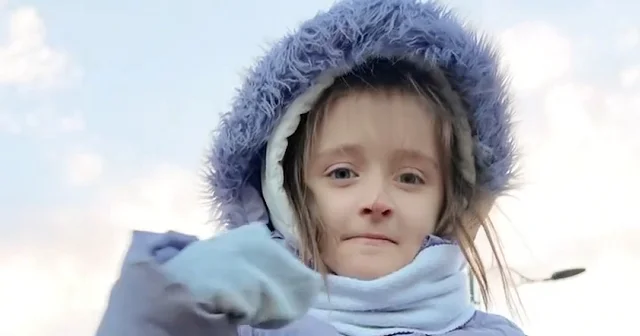 Galata Köprüsü’nde baba kızdan dünyaya haykırış: Filistin’de çocuk kalmadı VİDEO İZLE