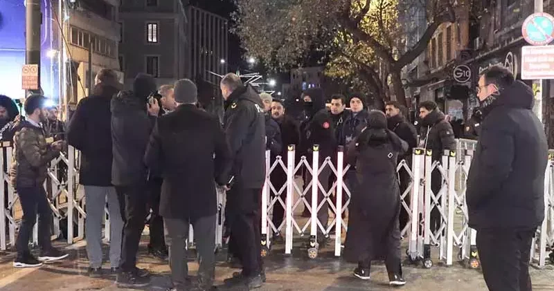 İstanbul da Büyük Gazze Yürüyüşü; erken saatlerde yoğun katılım