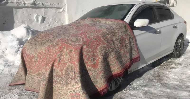 Bayburt’ta dondurucu soğuk etkili oluyor