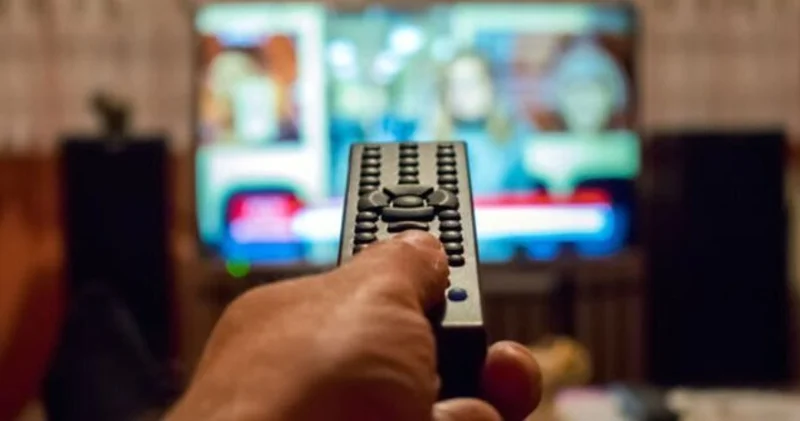TV YAYIN AKIŞI 1 OCAK 2026: Bugün televizyonda neler var, diziler yayınlanacak mı? İşte Show TV, ATV, Kanal D, Star TV, TV8, TRT 1, Now TV yayın akışı listesi