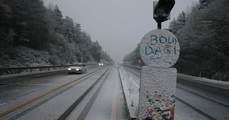Tanju Özcan, Boluluları uyardı: Lütfen çok zorunlu olmadıkça araçlarınızla yola çıkmayın