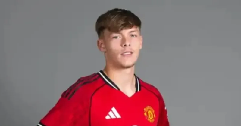 Manchester United ın genç kanat oyuncusu Süper Lig e geliyor Sözcü Gazetesi