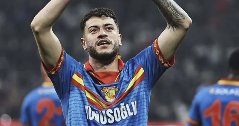 Romulo dan Fenerbahçe formalı paylaşım! Fenerbahçe Haberleri