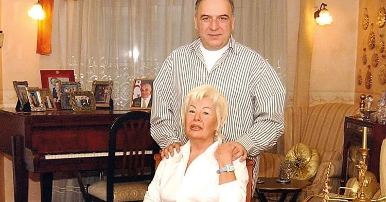 Garo Mafyan 48 yıllık eşini kaybetti