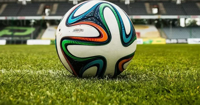 Futbolseverlerin aylardır beklediği heyecan yarın başlıyor