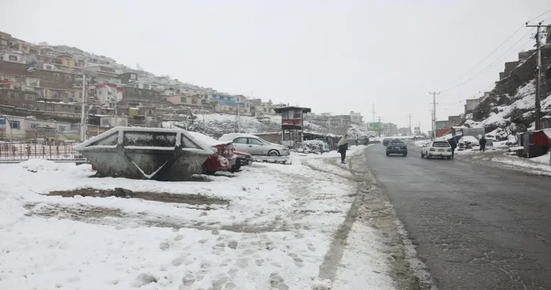 Afganistan da kar ve selin bilançosu ağır oldu: 12 kişi hayatını kaybetti