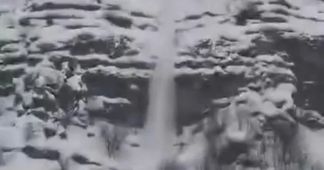 Çığ düşme anı kamerada Şırnak Haberleri