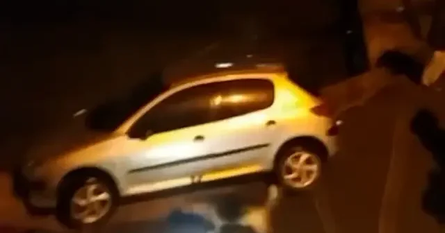 Sarıyer’de otomobil mendirekte asılı kaldı VİDEO İZLE