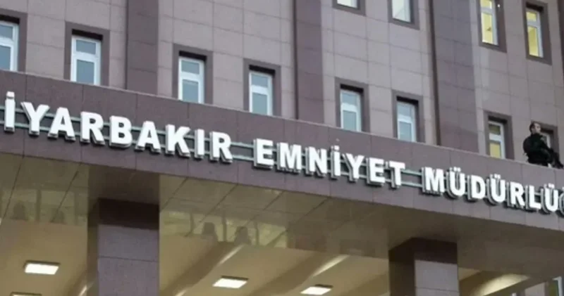 Son dakika Diyarbakır Emniyet Müdürlüğü ne saldırı girişiminde bulunan iki kişi tutuklandı