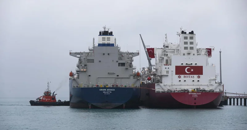 Alparslan Bayraktar: Yeni bir FSRU planlaması ve çalışması içerisindeyiz