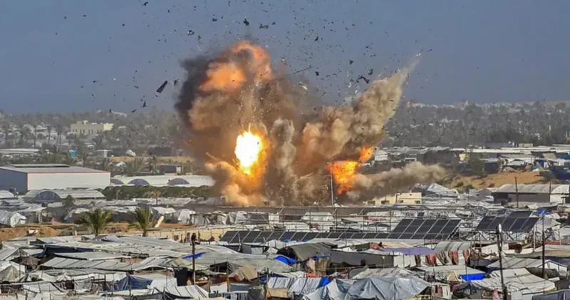 İsrail in Gazze deki hava saldırılarında en az 32 Filistinli öldü