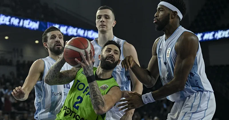 Türk Telekom, TOFAŞ ı farklı mağlup etti!