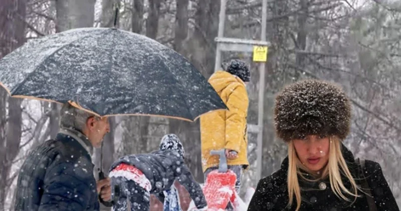 SON DAKİKA KAR YAĞIŞI UYARISI Yeni haftada hava nasıl olacak? Yarın (2 Şubat) İstanbul a kar yağacak mı, ne zaman yağacak? AKOM ve Valilik saat verdi!...