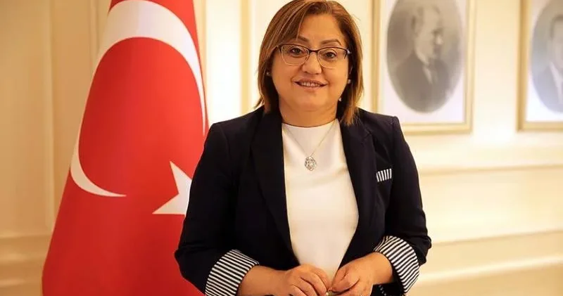 Tasarruf kâğıtta kaldı: AKP li belediye 20 kişiyi deneyim paylaşımı için Avrupa ya gönderdi
