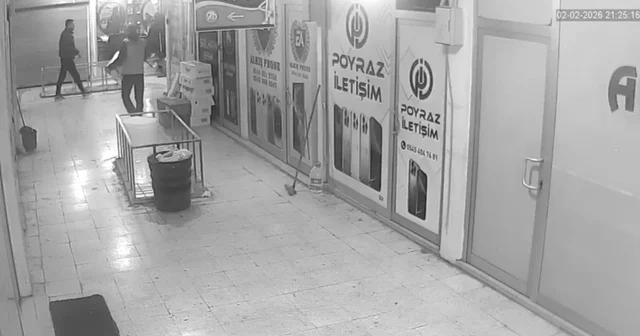 Mardin de iş yerinden elektrikli süpürge hırsızlığı kamerada Mardin Haberleri
