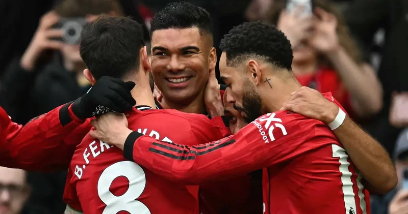 Kırmızı Şeytanlar, seriyi 90+4 te sürdürdü