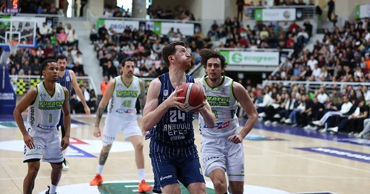 Anadolu Efes Denizli’de kaybetti!