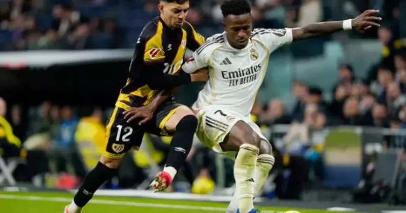 Real Madrid küme düşme hattındaki 10 kişi takımı 90+10 da penaltıyla yıktı