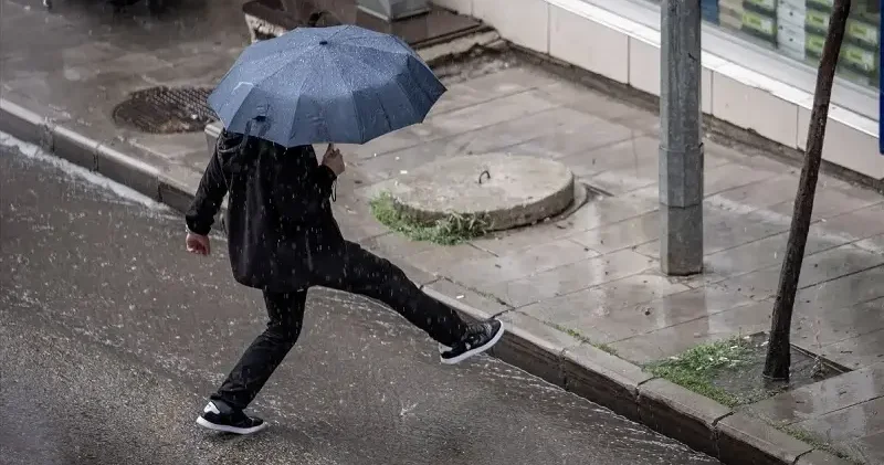 Bursa Valiliğinden hava durumu uyarısı 2 Şubat 2026: Sağanak ve fırtına için kritik saatler açıklandı Bursa Haberleri