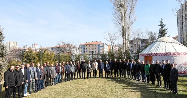 AK Parti Kayseri Teşkilatı; istişare toplantısında bir araya geldi Kayseri Haberleri
