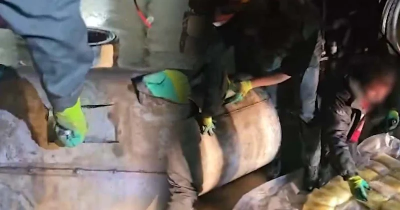 Zehir tacirlerine operasyon! Kilolarca uyuşturucu ele geçirildi