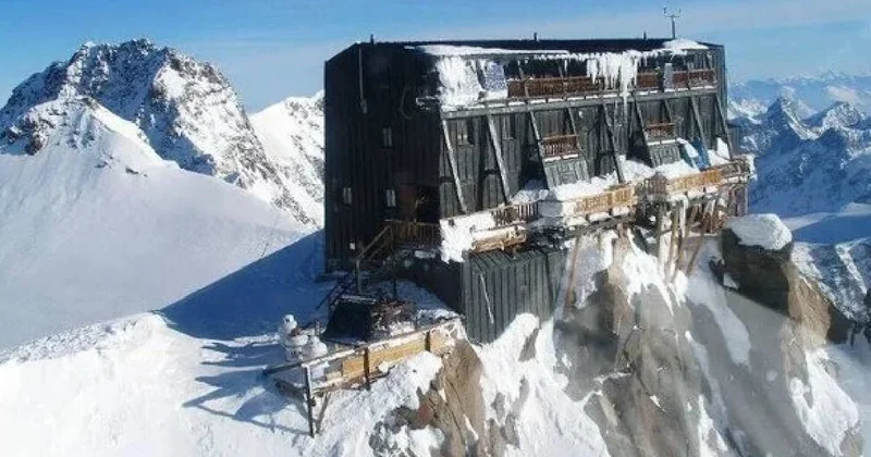 Avrupa nın en yüksek binası: Sadece yürüyerek ulaşılabiliyor Sözcü Gazetesi