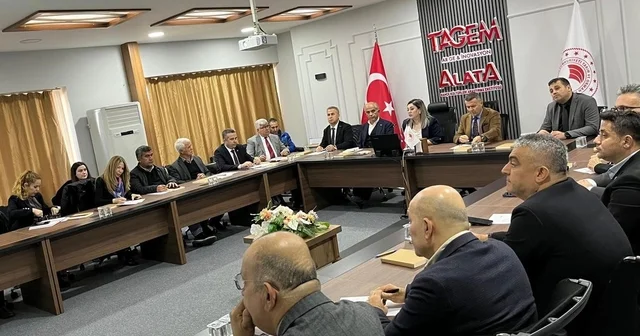 Mersin tarımı faydalı böcekle biyolojik mücadeleye odaklandı Mersin Haberleri