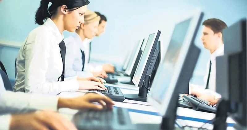 Beyaz yakalılara mavi ışık uyarısı!