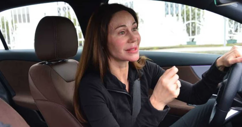 Demet Şener gözyaşlarını tutamadı! Bazen oturup ağlıyorum