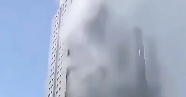 İran füzesinin düştüğü Dubai deki gökdelende dev yangın VİDEO İZLE