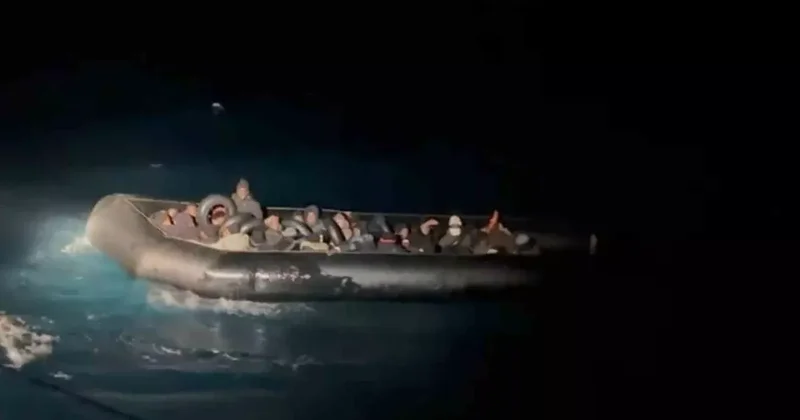 Sahil güvenlikten kaçamadılar: 35 göçmen yakalandı