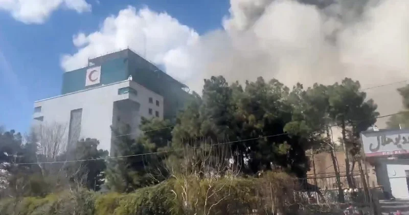 İran Kızılayı: ABD İsrail, Tahran daki Kızılay binasını ve hastanelerin çevresini vuruyor