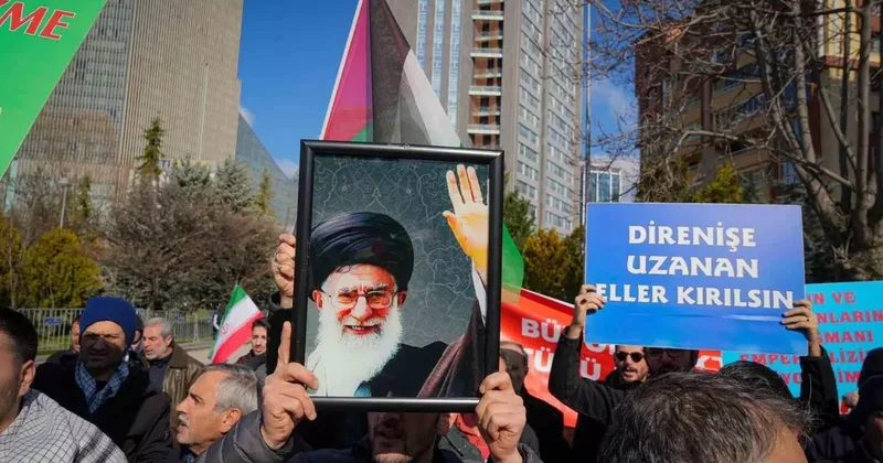 İran’ın Ankara Büyükelçiliği’nde bayraklar yarıya indi