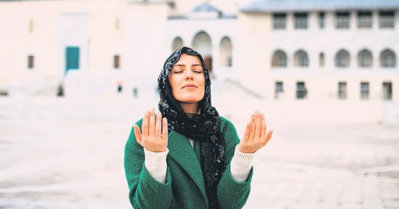 Batılılar İslam’ı gerçek yüzüyle tanıyınca çok sevdi