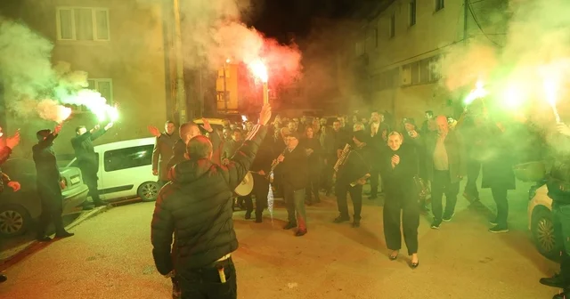 Başkan Bozbey ile sahurda asırlık gelenek Bursa Haberleri