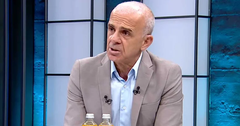 Oğuz Çetin maçta olmayan Tedesco yu suçladı: Çok gecikti