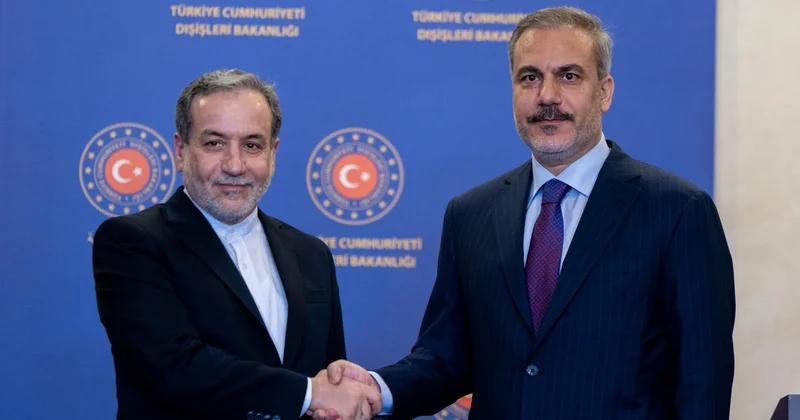 Bakan Fidan, İranlı mevkidaşı Arakçi ile telefonda görüştü