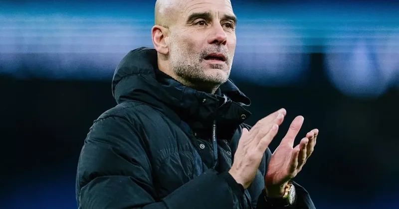 Guardiola, iftar molasını yuhalayan İngiliz taraftarlara hadlerini bildirdi