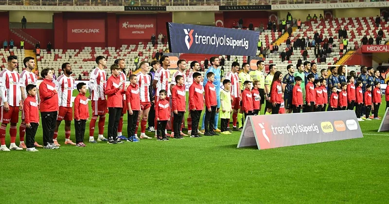 Fenerbahçe de kötü haberler bitmiyor: Bir sakatlık daha geldi