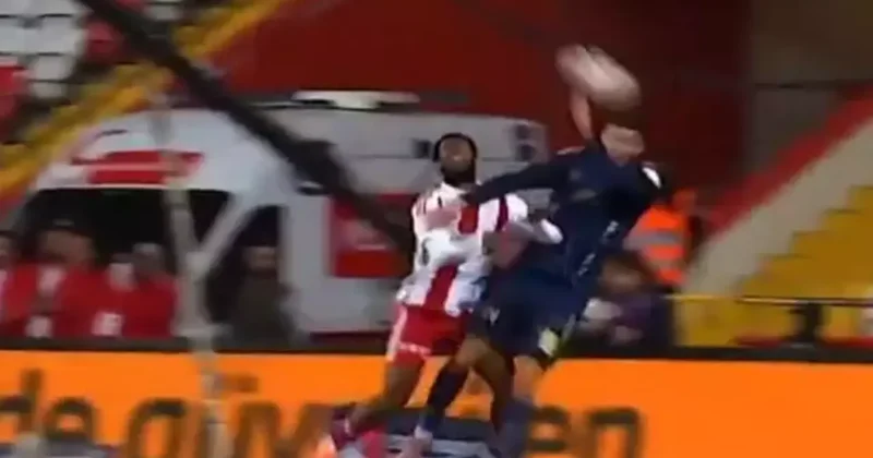 Antalya da gözler hakeme döndü! Fenerbahçe penaltı bekledi