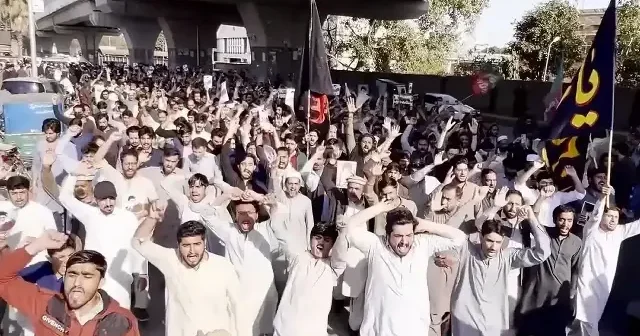 Pakistan da ABD ve İsrail karşıtı gösteri: Polis müdahale etti VİDEO İZLE