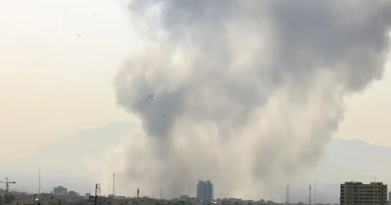 ABD li yetkili: ABD, operasyonunun ilk 12 saatinde İran a yaklaşık 900 saldırı gerçekleştirdi