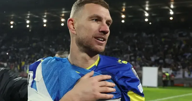 Tarihi gecede Dzeko nun görüntüsü gündem oldu: 120 dakikayı bakın nasıl tamamladı Futbol Haberleri