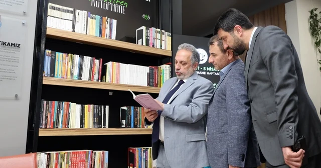 Talas Belediyesi nden personele İyileştiren Kütüphane hediyesi Kayseri Haberleri