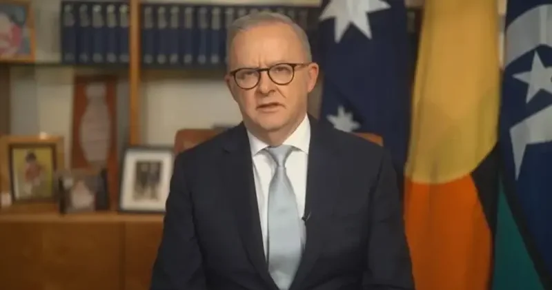 Avustralya Başbakanı: İhtiyacınızdan fazla yakıt almayın, işe gidip gelirken toplu taşıma kullanın Dünya Haberleri