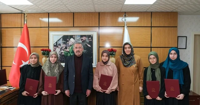 Kırşehir de 7 hafız için icazet töreni düzenlendi Kırşehir Haberleri