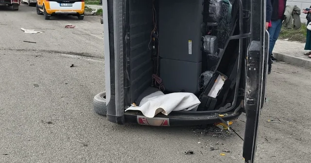 Iğdır da kaza: Araç takla attı, 2 yaralı Iğdır Haberleri